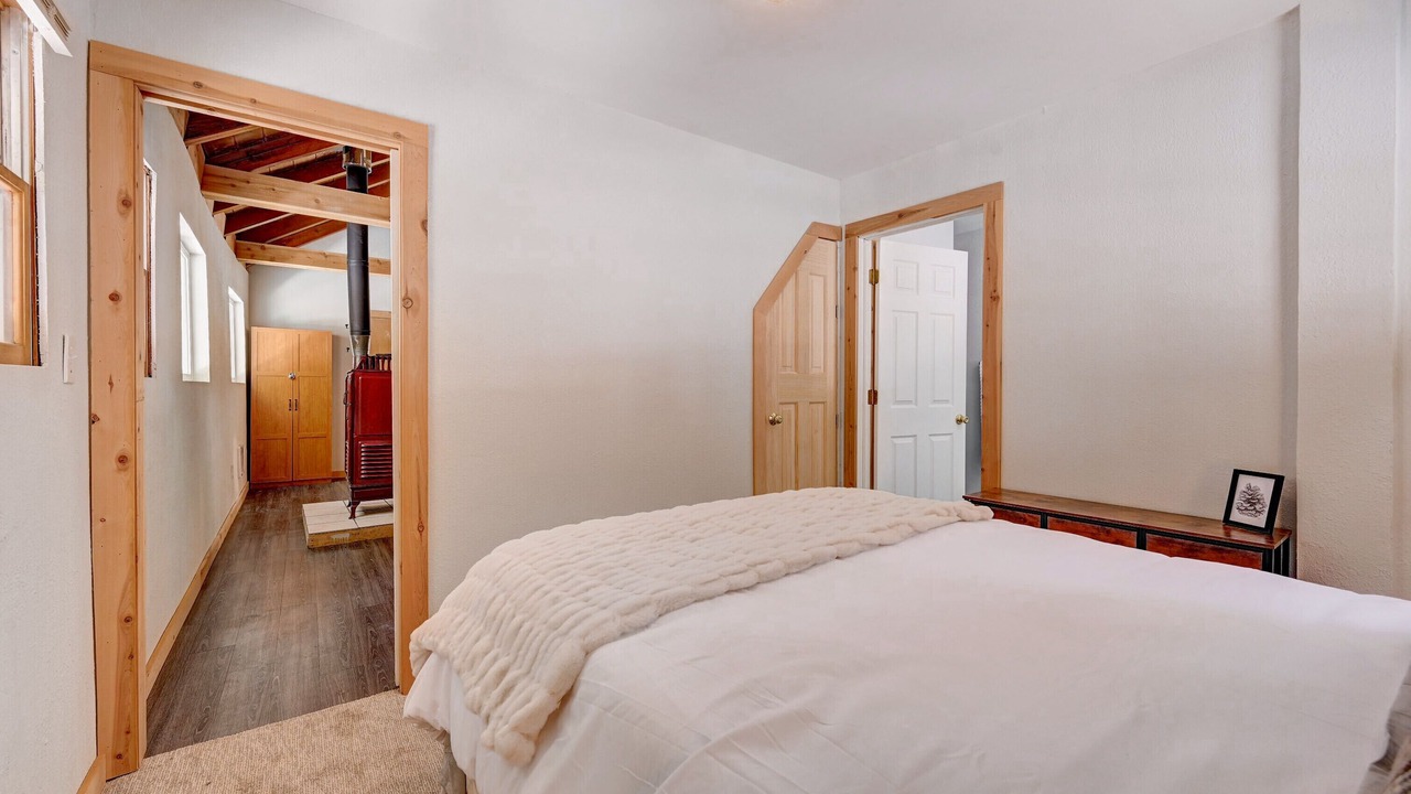 Photo of Bedroom in Evergreen