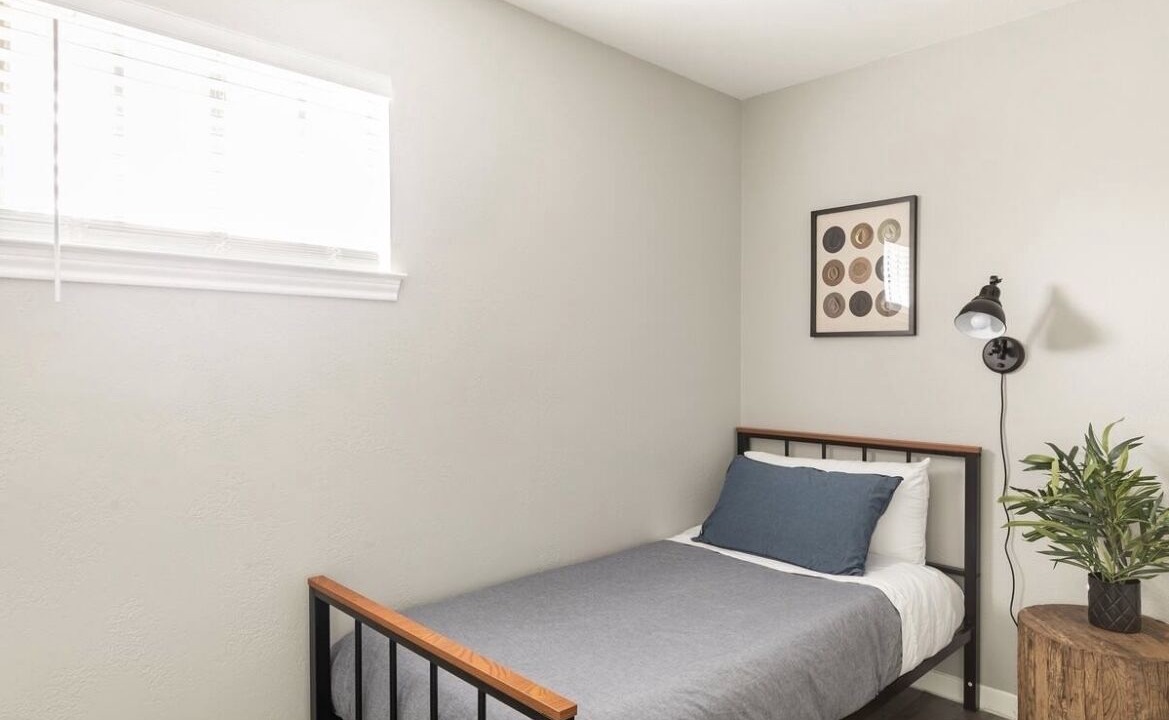 Photo of Bedroom in Lakewood Heights