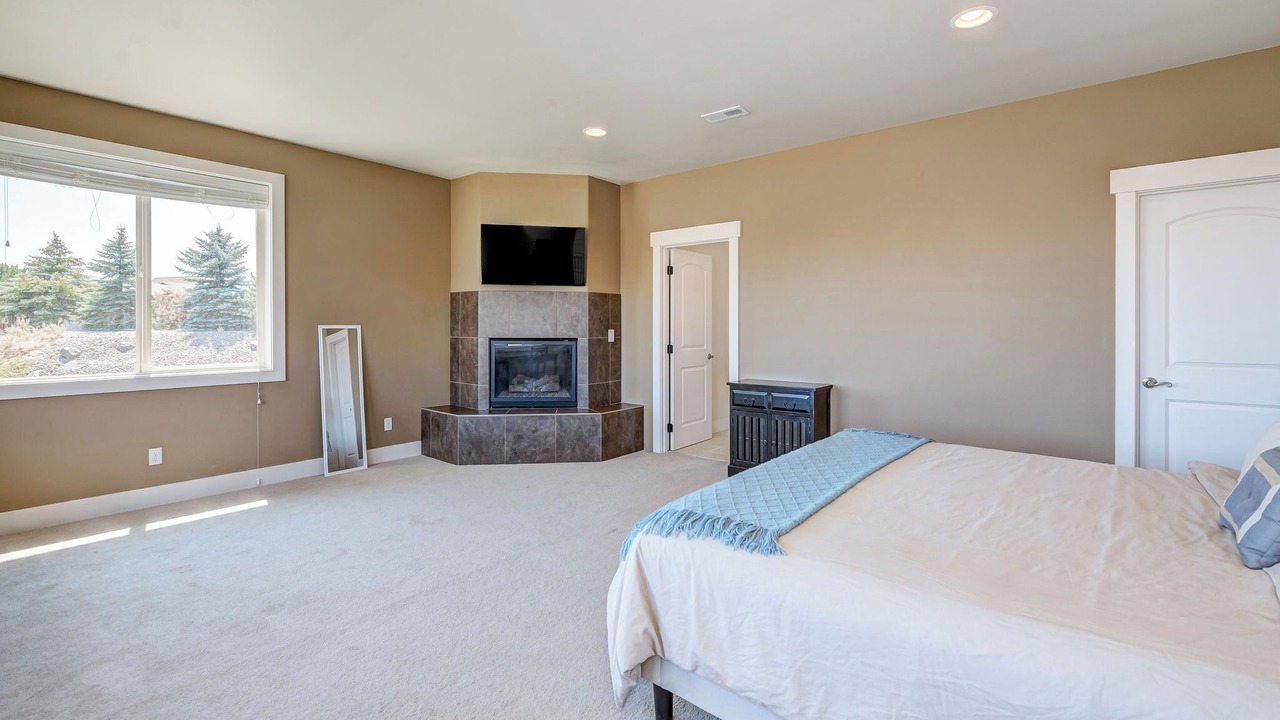 Photo of Bedroom in Sunnyslope