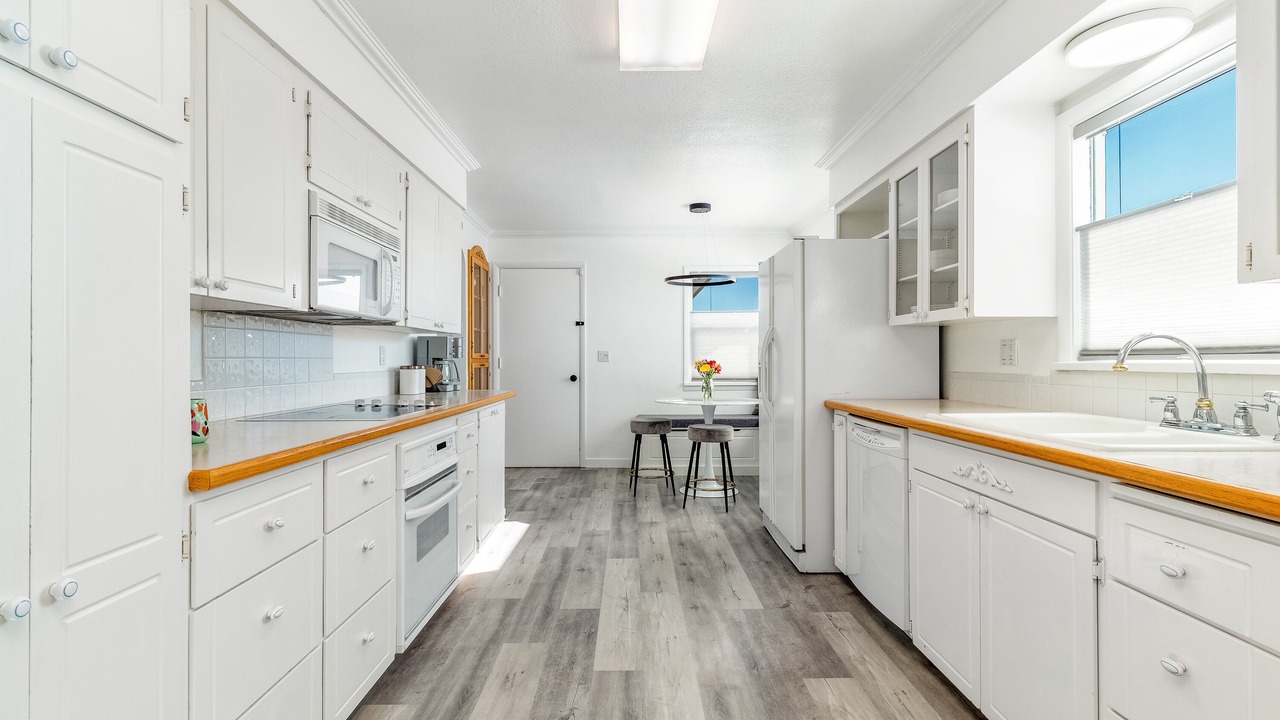 Photo of Kitchen in College Place