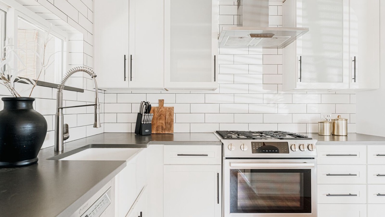 Photo of Kitchen in Barths