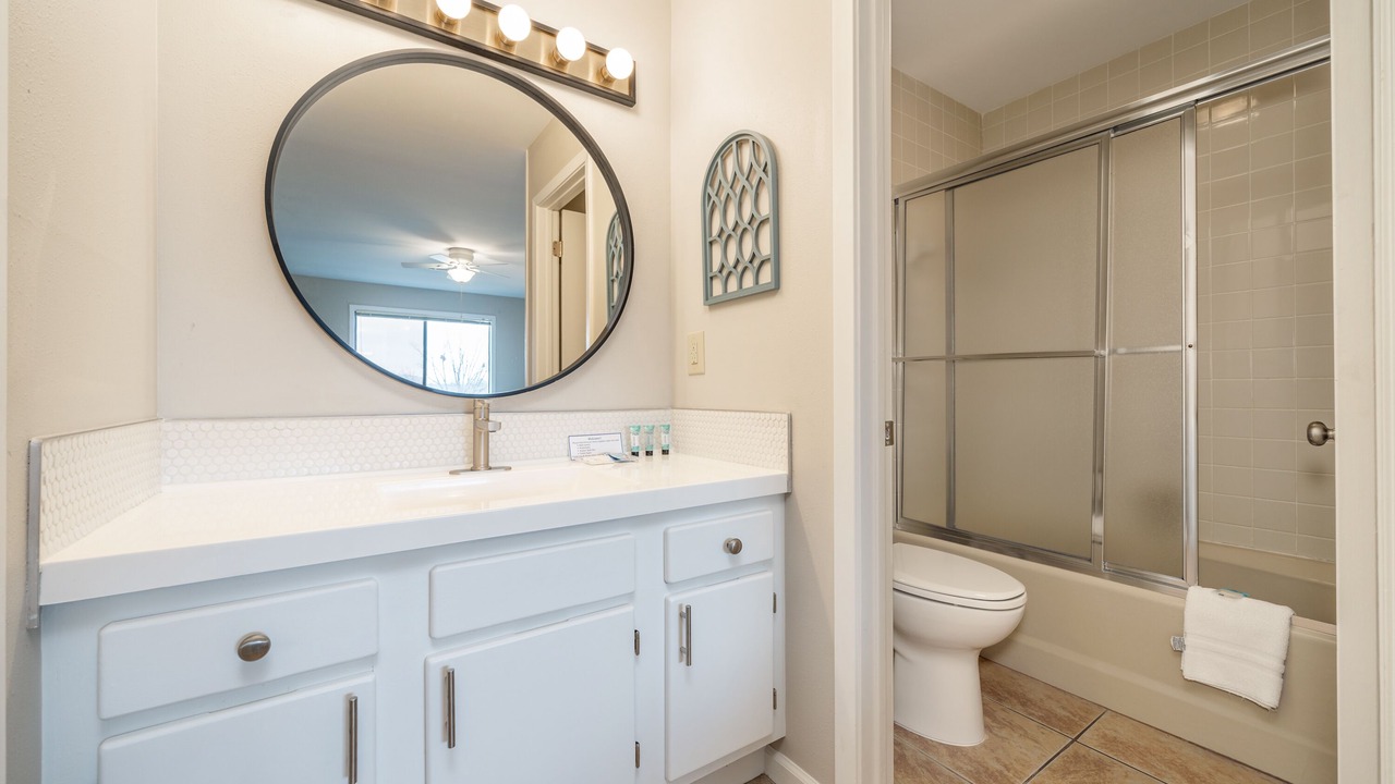 Photo of Bathroom in Lake Hamilton