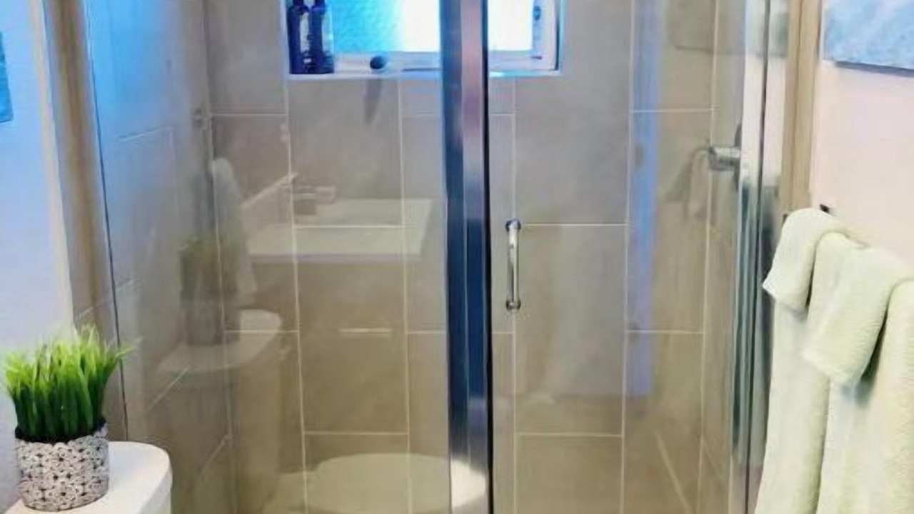 Photo of Bathroom in Bel Aire