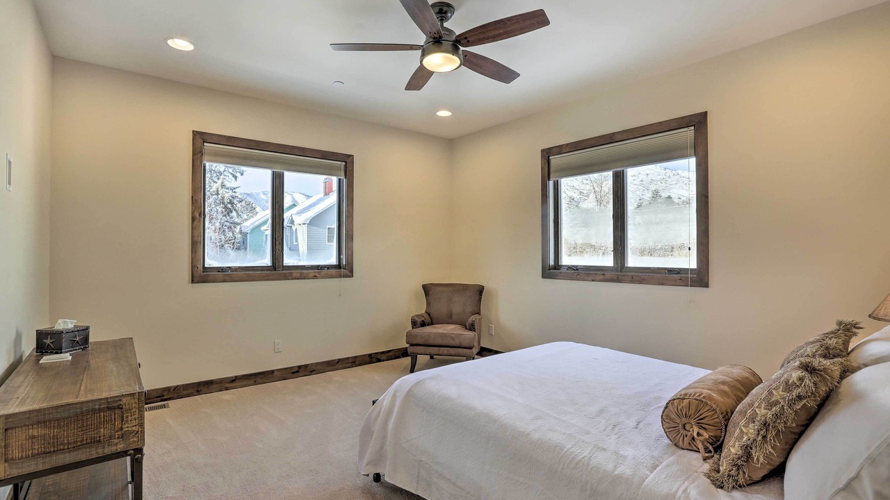 Photo of Bedroom in Golden