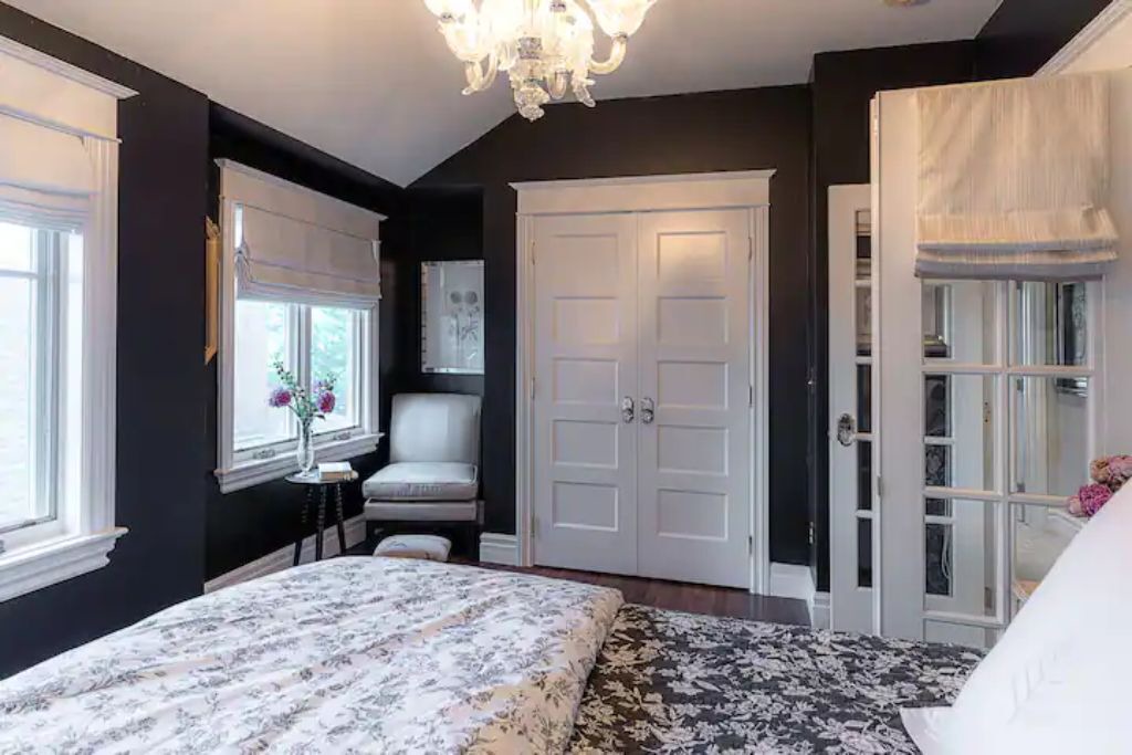 Photo of Bedroom in Washington Park West