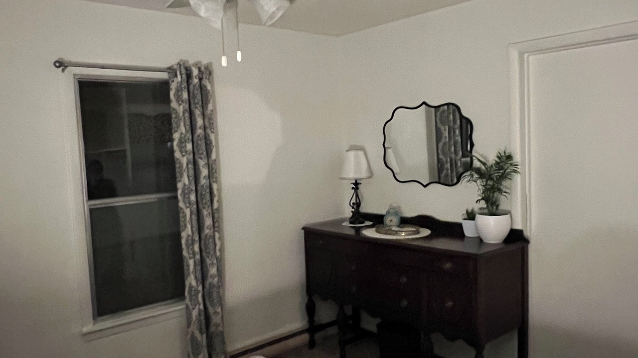 Photo of Bedroom in Decatur City
