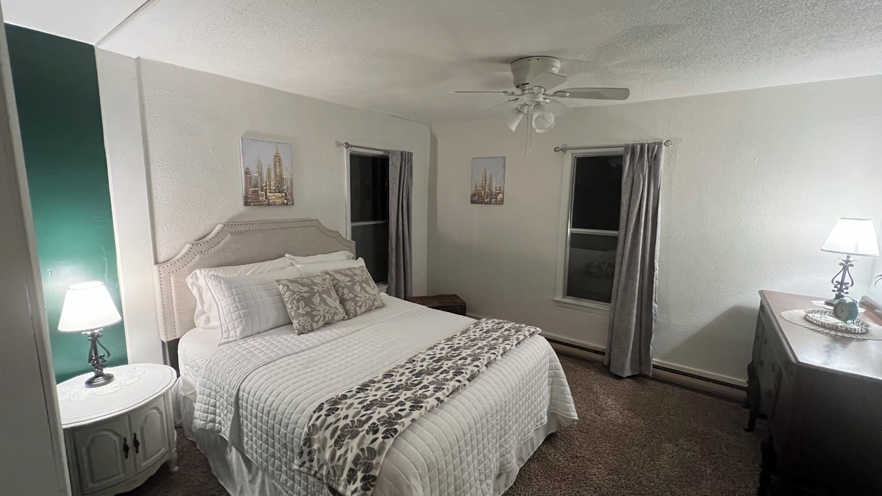 Photo of Bedroom in Decatur City