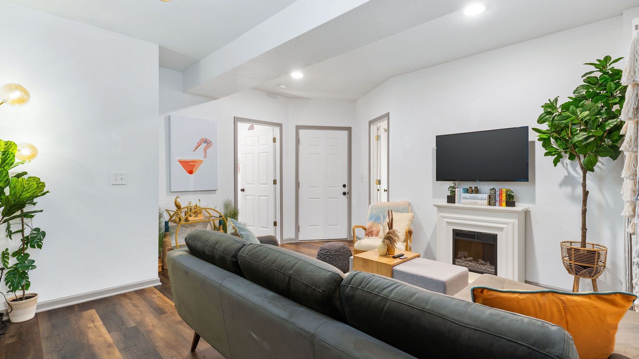 Photo of Livingroom in Columbus Park