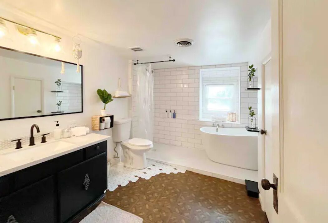 Photo of Bathroom in Parkville