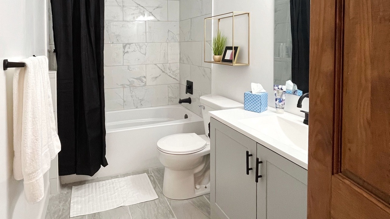 Photo of Bathroom in Parkville