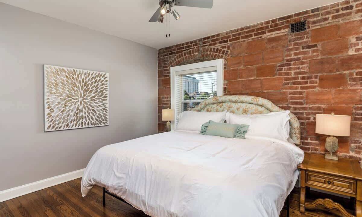 Photo of Bedroom in Riverview