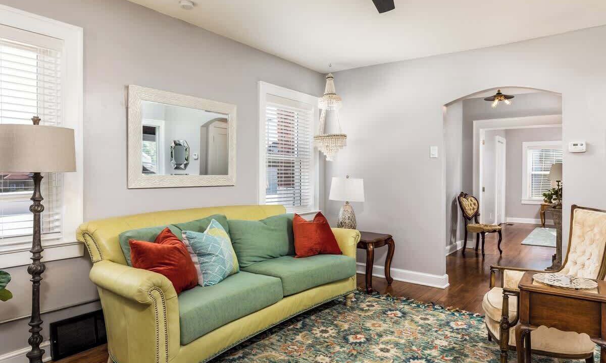 Photo of Livingroom in Riverview
