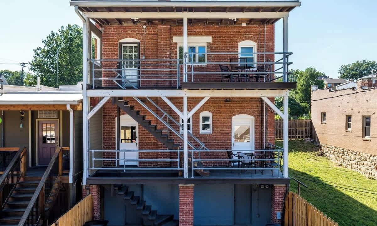 Photo of Outdoor in Riverview