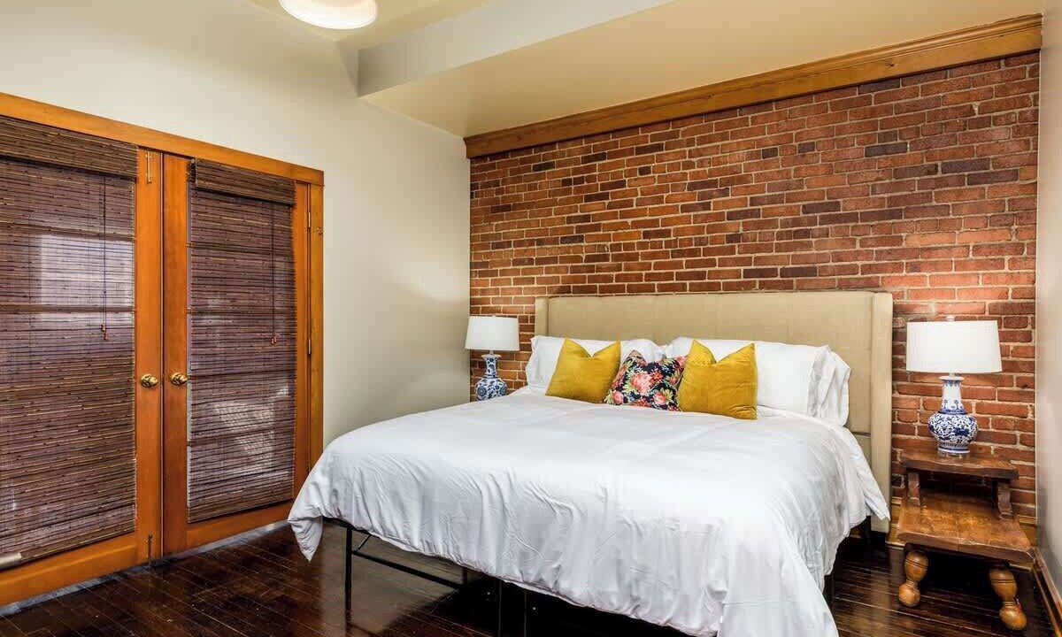 Photo of Bedroom in Riverview