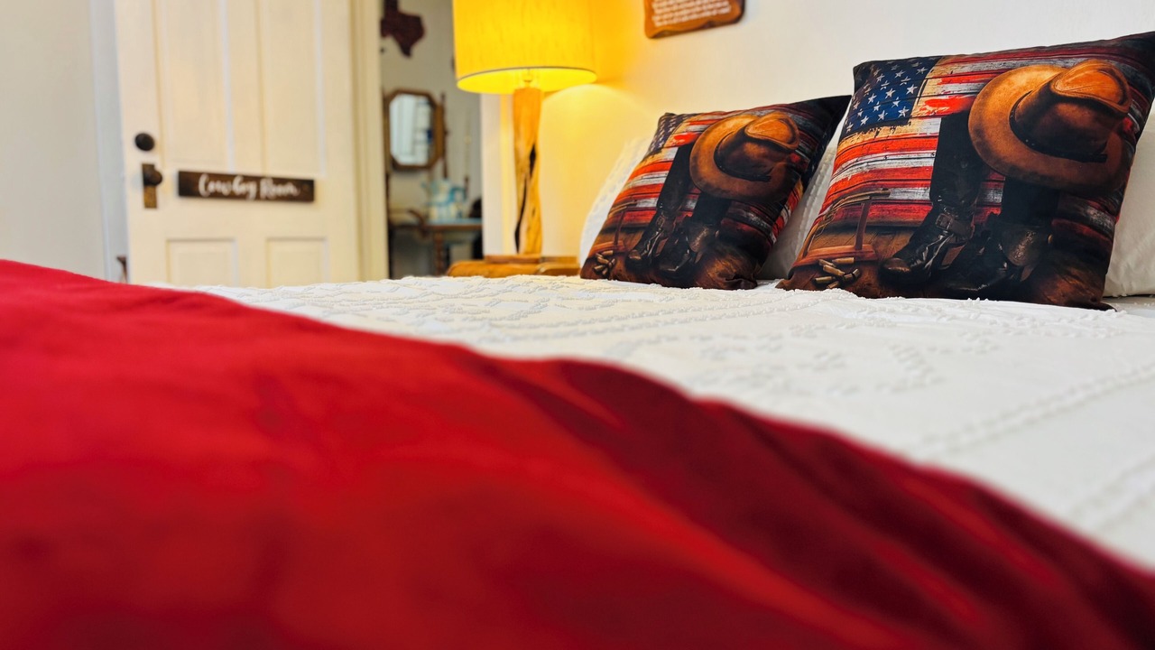 Photo of Bedroom in Midvale