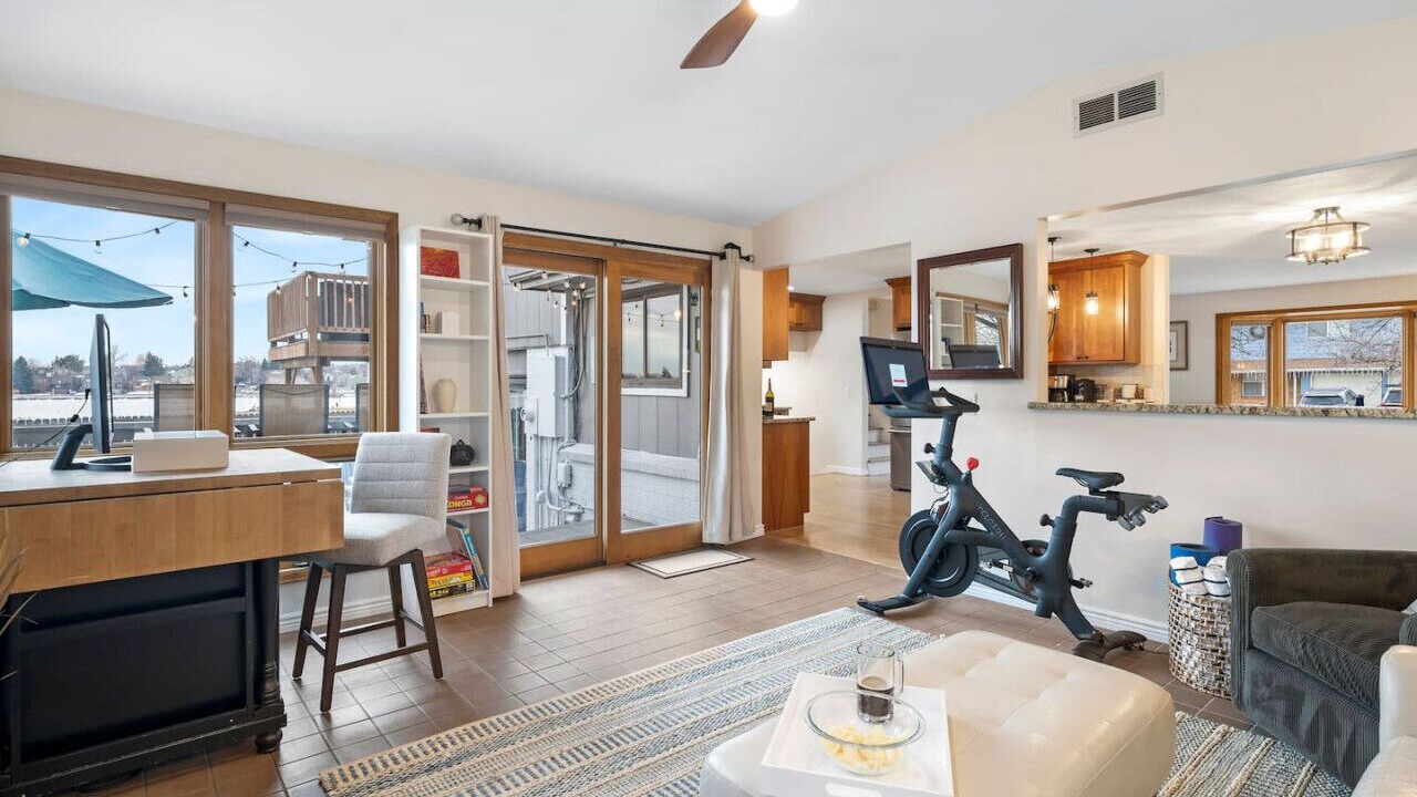 Photo of Livingroom in Arvada