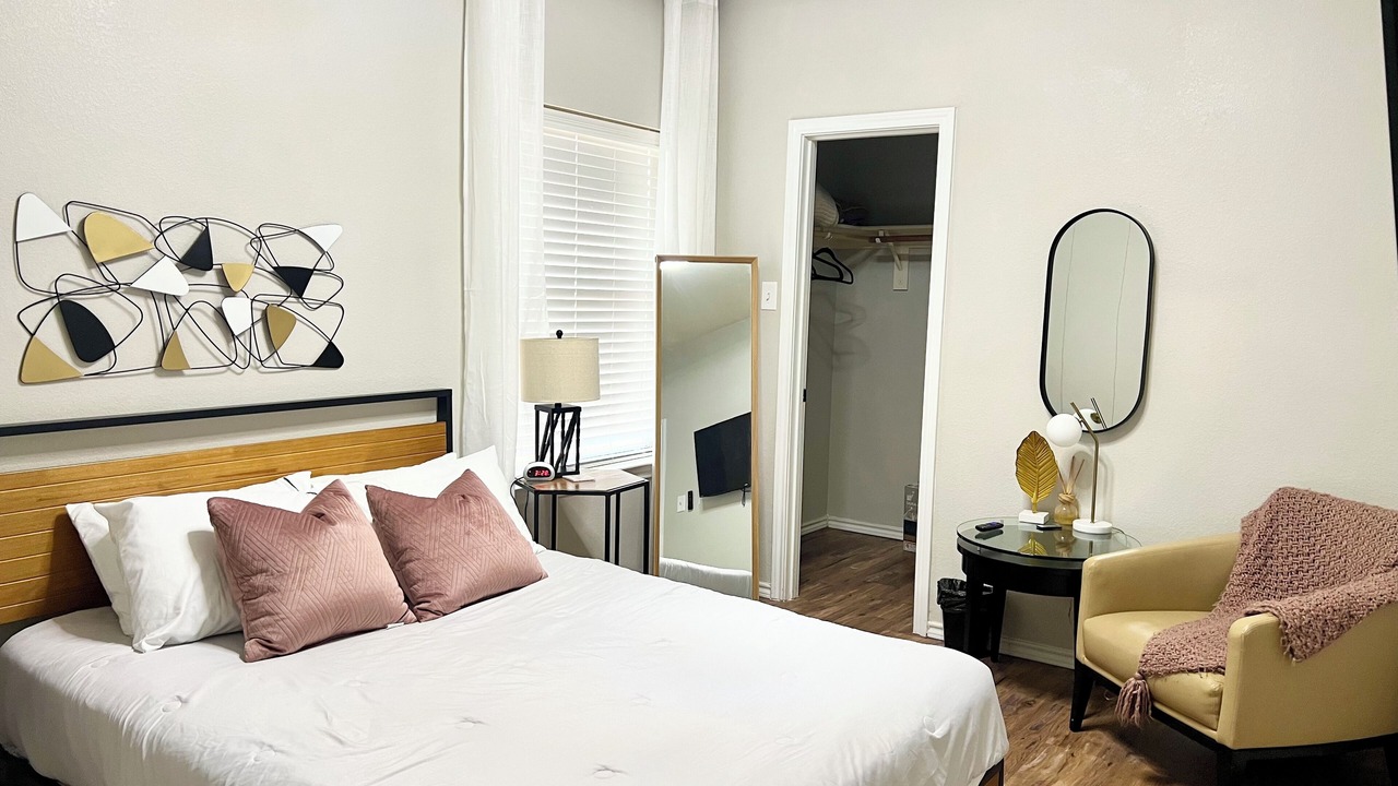 Photo of Bedroom in South Arlington
