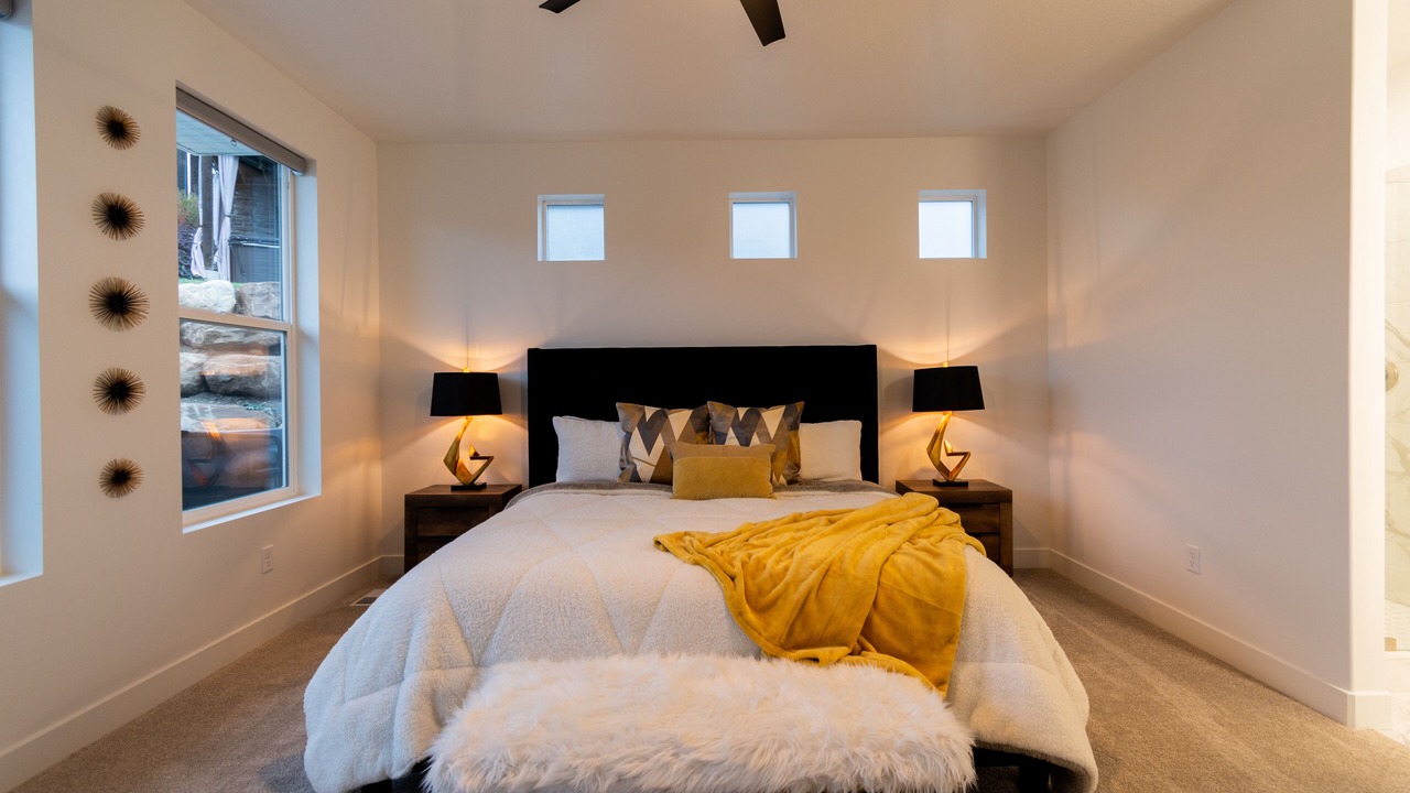 Photo of Bedroom in Midway