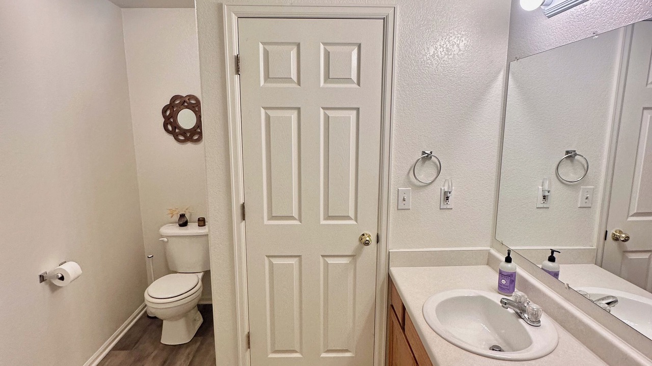 Photo of Bathroom in Jefferson Gardens