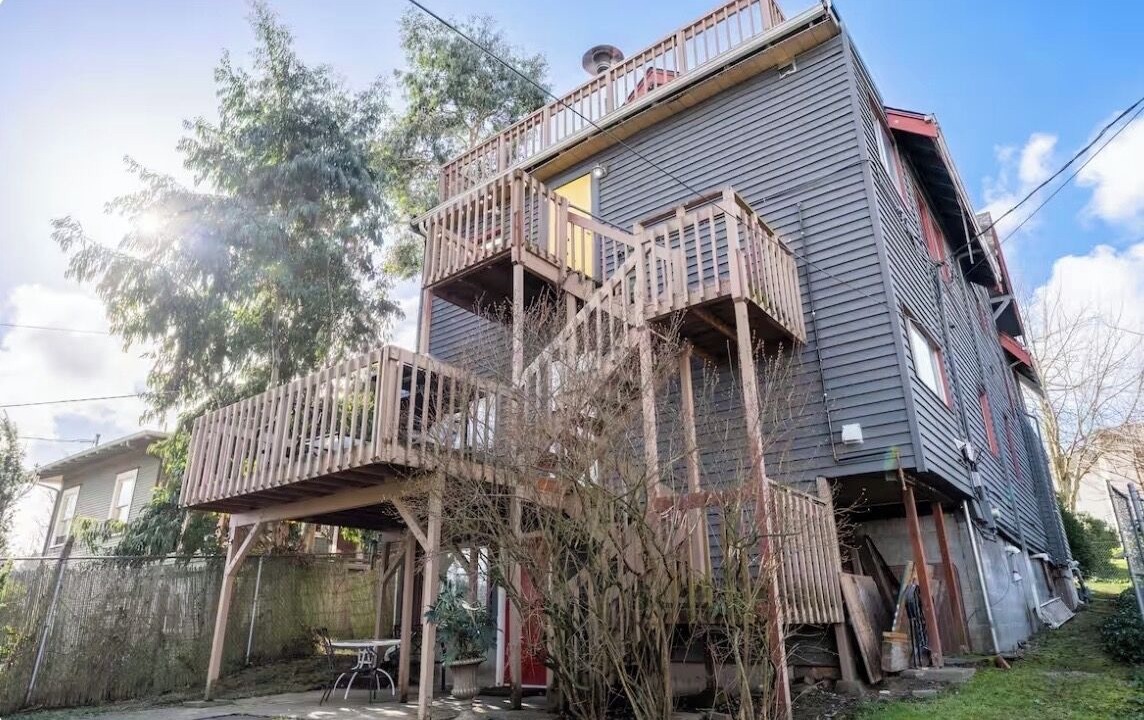 Photo of Outdoor in Hilltop