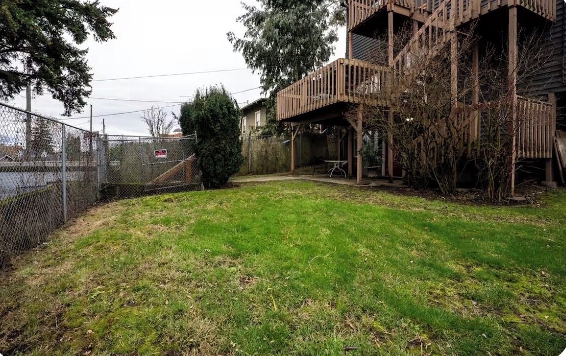 Photo of Outdoor in Hilltop