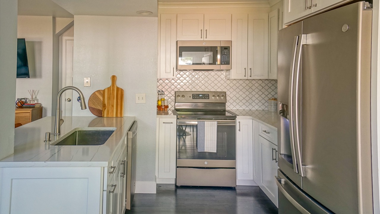Photo of Kitchen in Glenwood Grove - North Iris