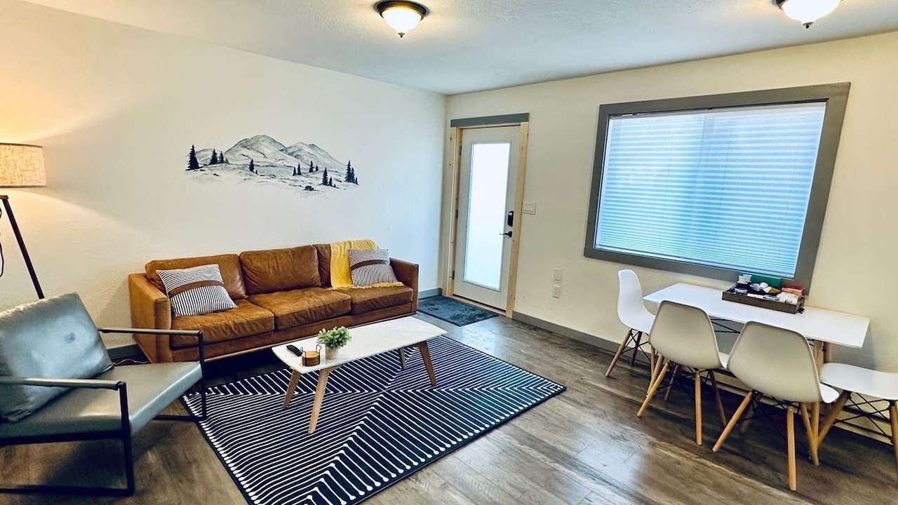 Photo of Livingroom in Joseph