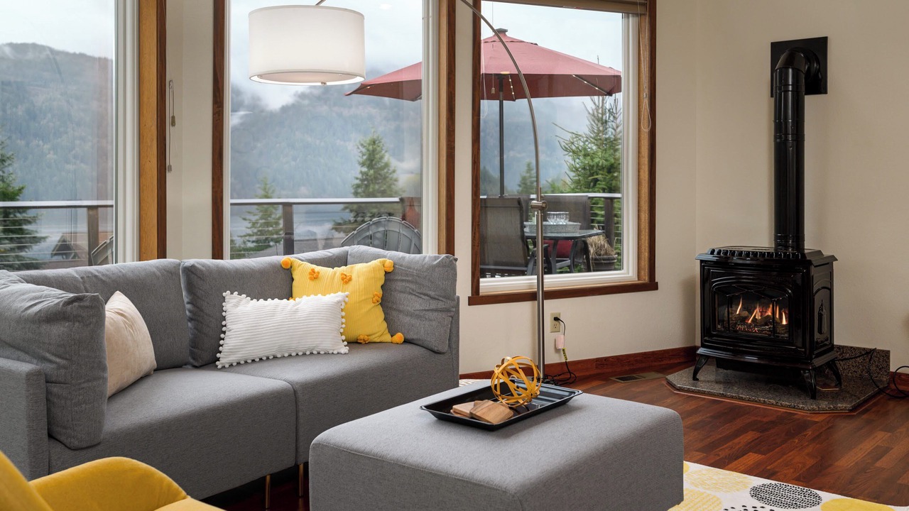 Photo of Livingroom in Sudden Valley