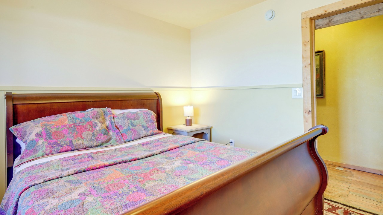 Photo of Bedroom in Santa Cruz