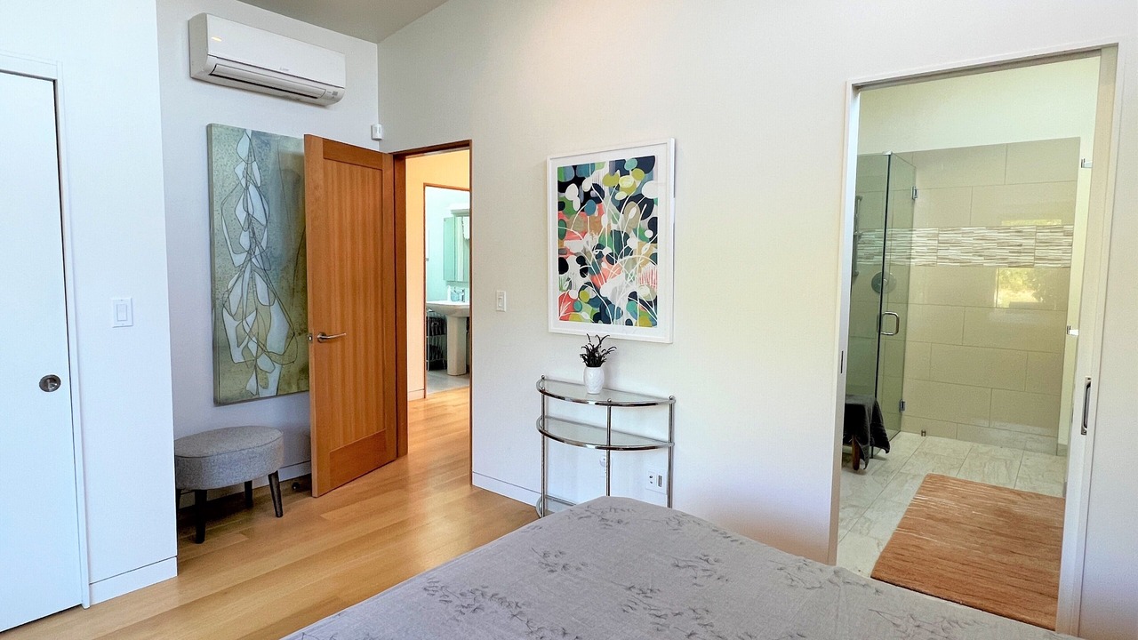 Photo of Bedroom in Sunset Hill