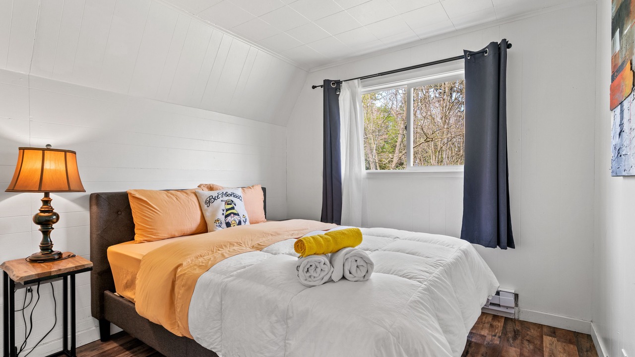 Photo of Bedroom in Tukwila