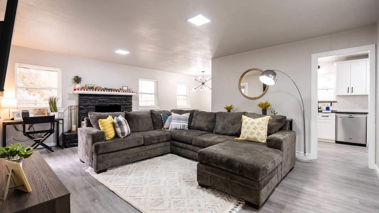 Photo of Livingroom in Oklahoma City