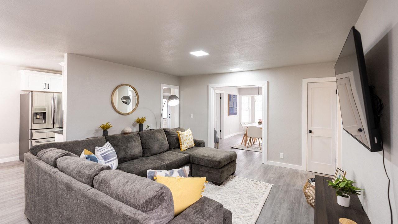 Photo of Livingroom in Oklahoma City