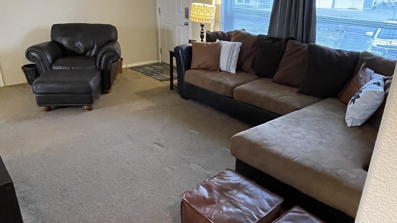 Photo of Livingroom in Desert Aire
