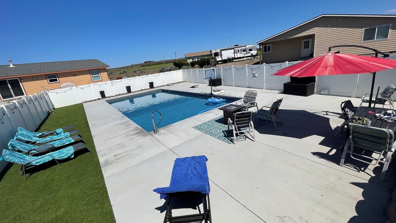 Photo of Outdoor in Desert Aire