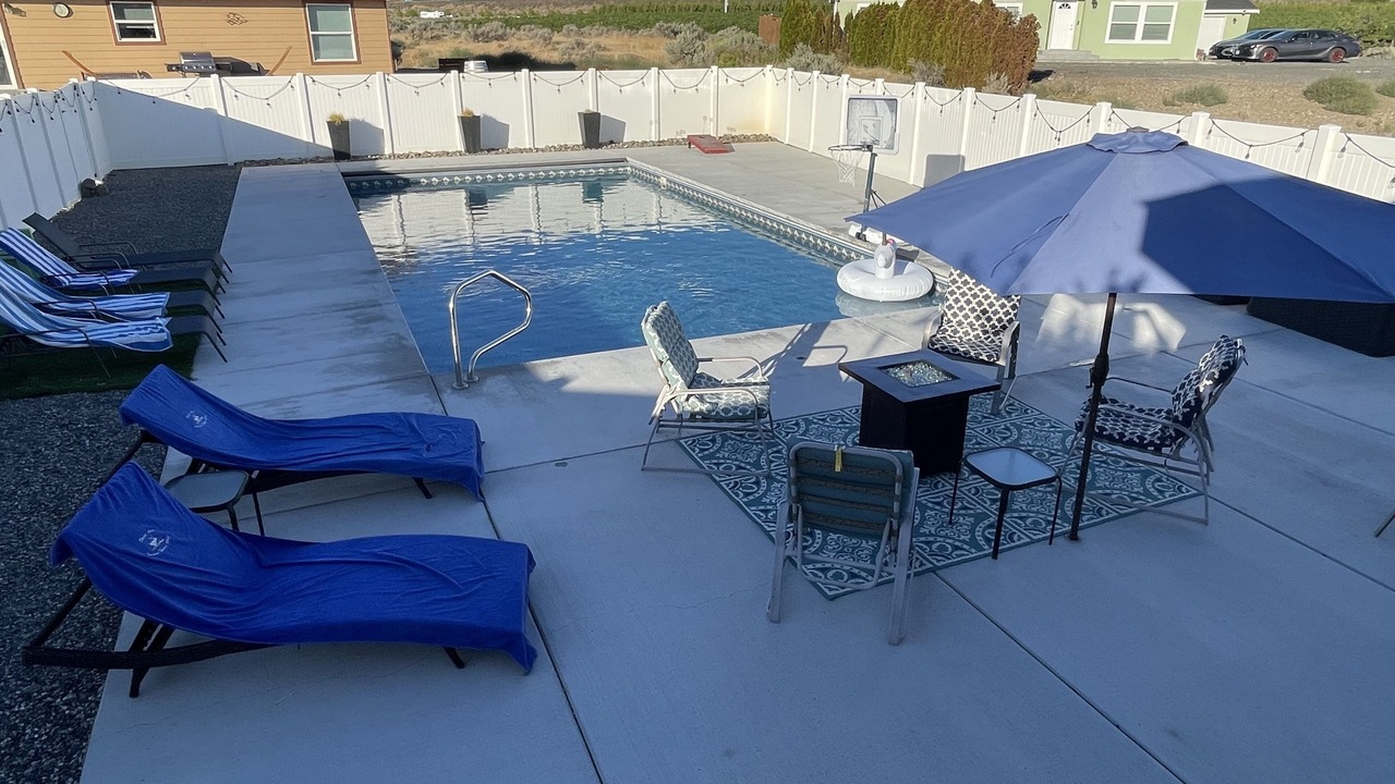 Photo of Outdoor in Desert Aire