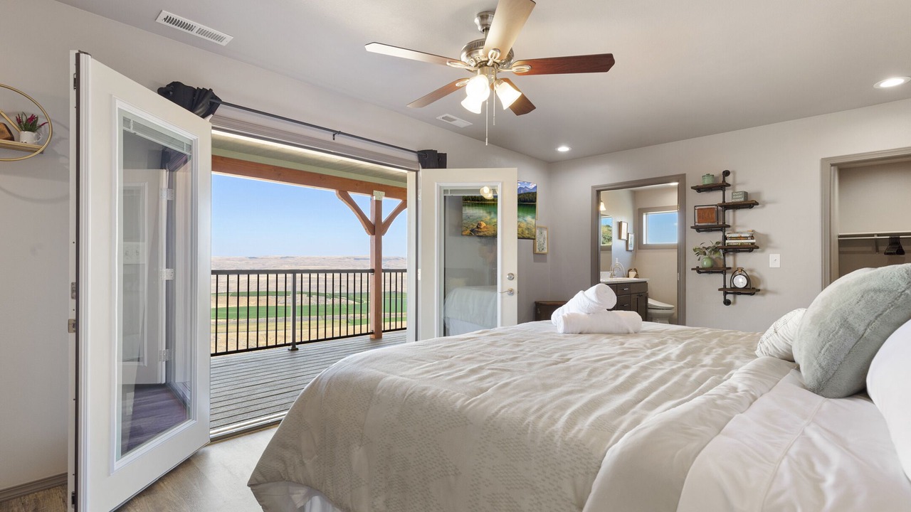 Photo of Bedroom in Brewster
