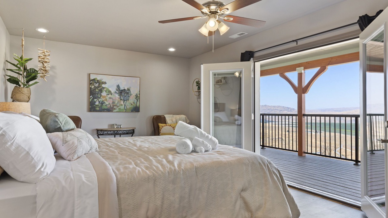 Photo of Bedroom in Brewster