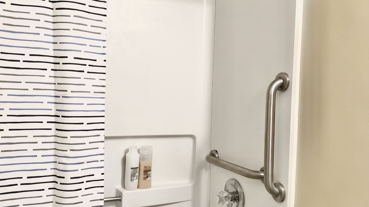 Photo of Bathroom in Lawrence