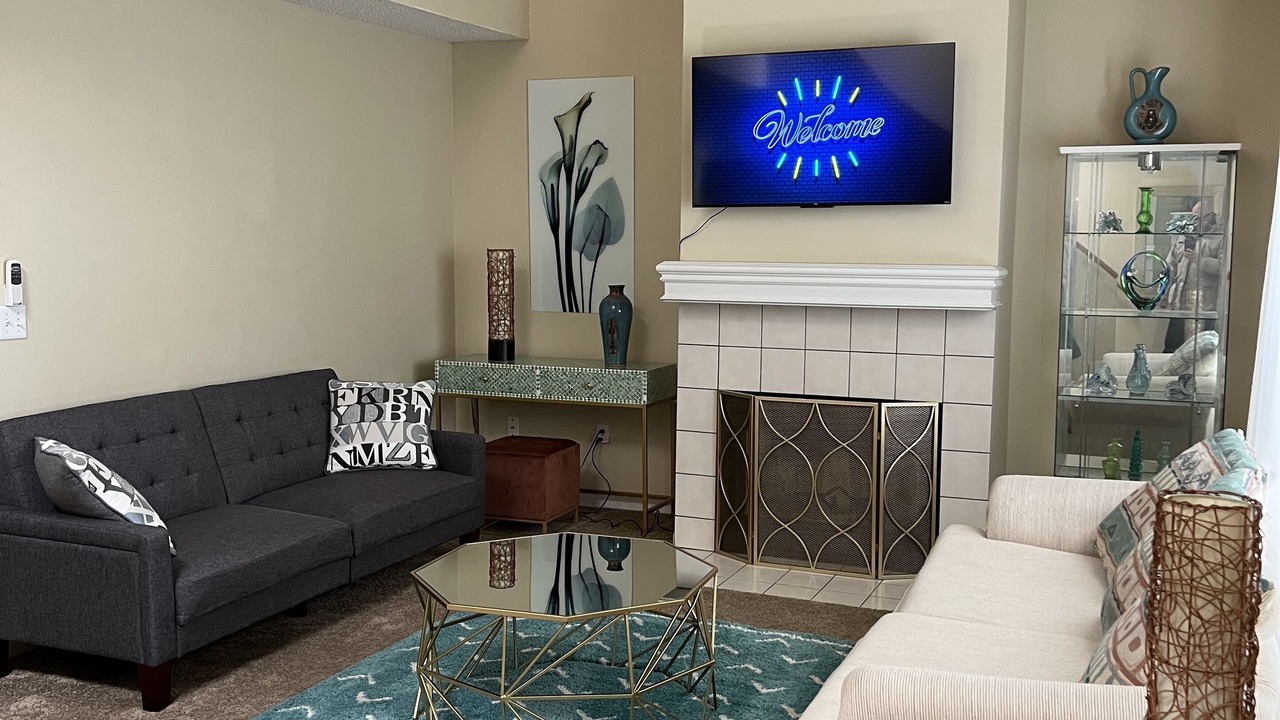 Photo of Livingroom in Lawrence