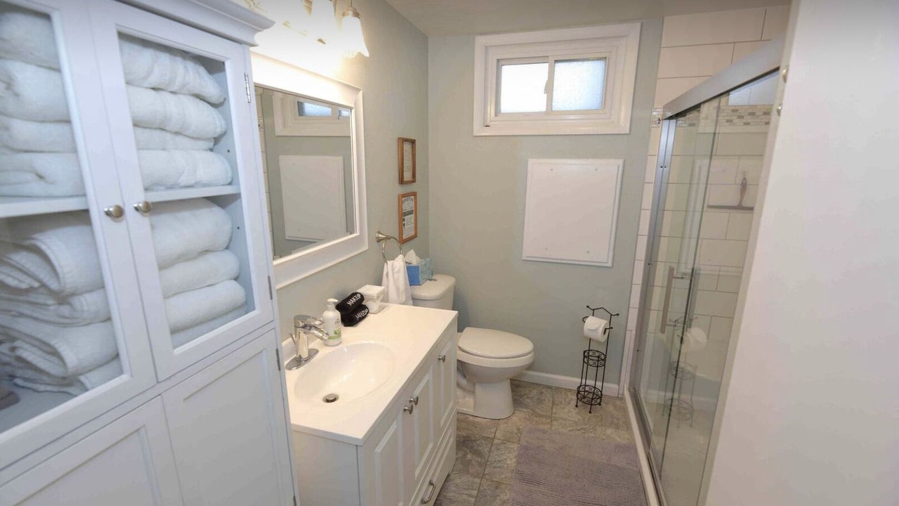 Photo of Bathroom in Waveland Park