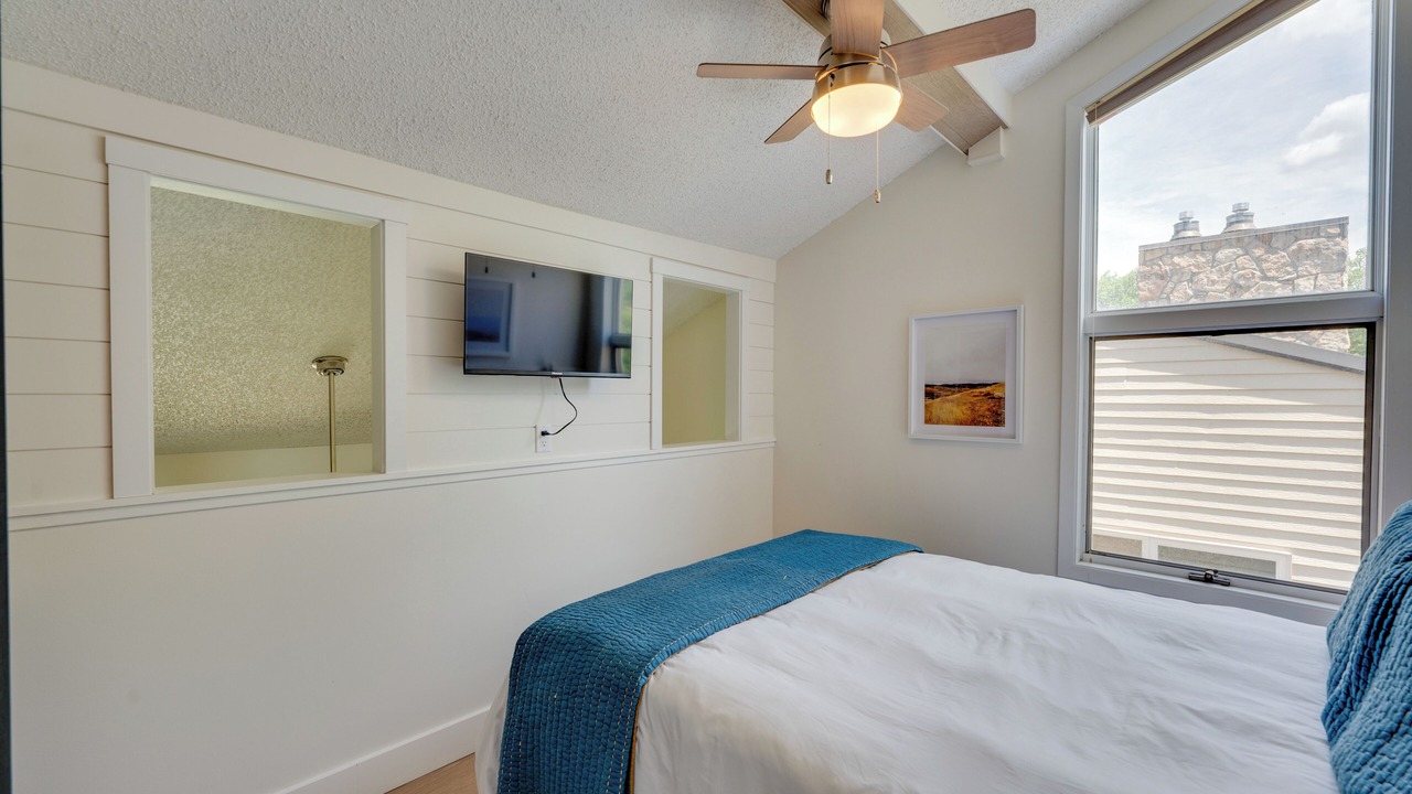 Photo of Bedroom in Silvercreek