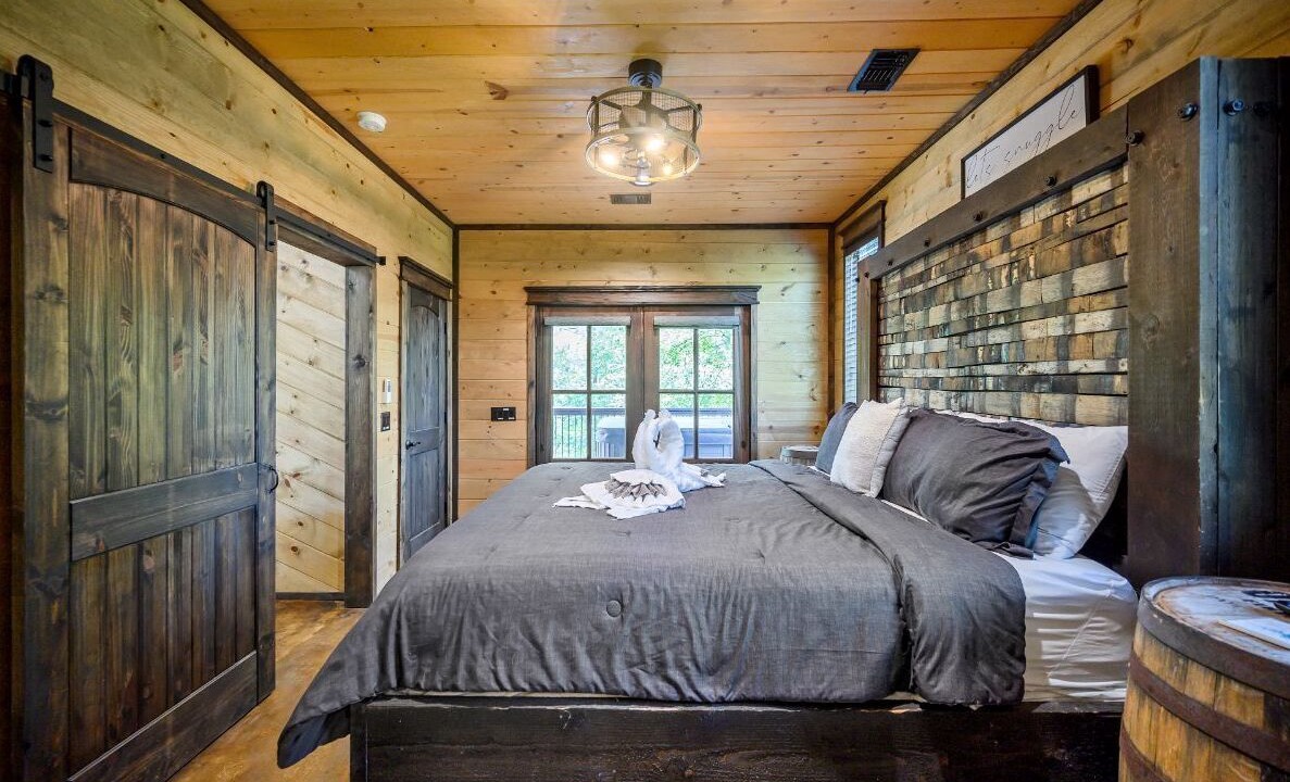 Photo of Bedroom in Golden