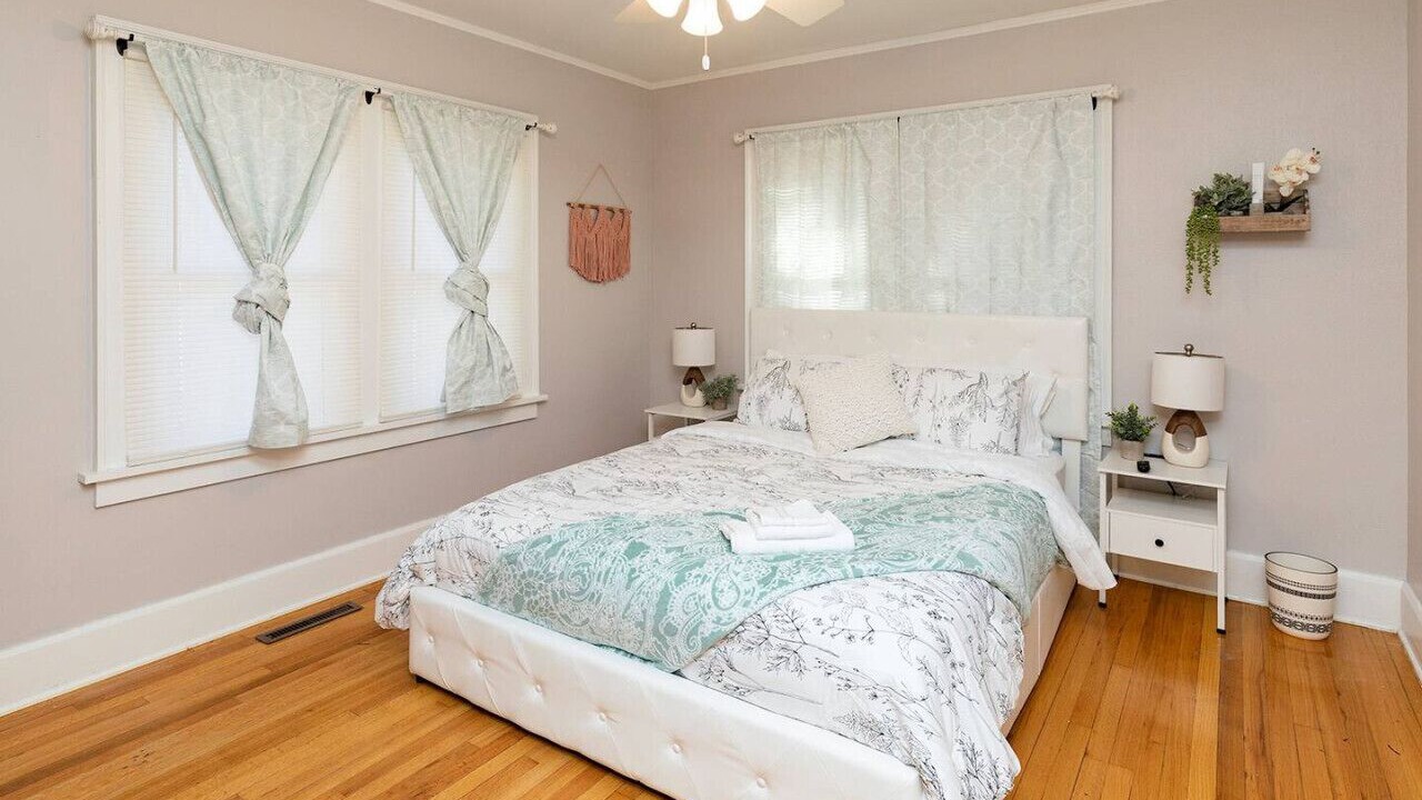 Photo of Bedroom in Beaverdale