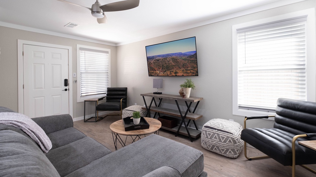 Photo of Livingroom in Canyon