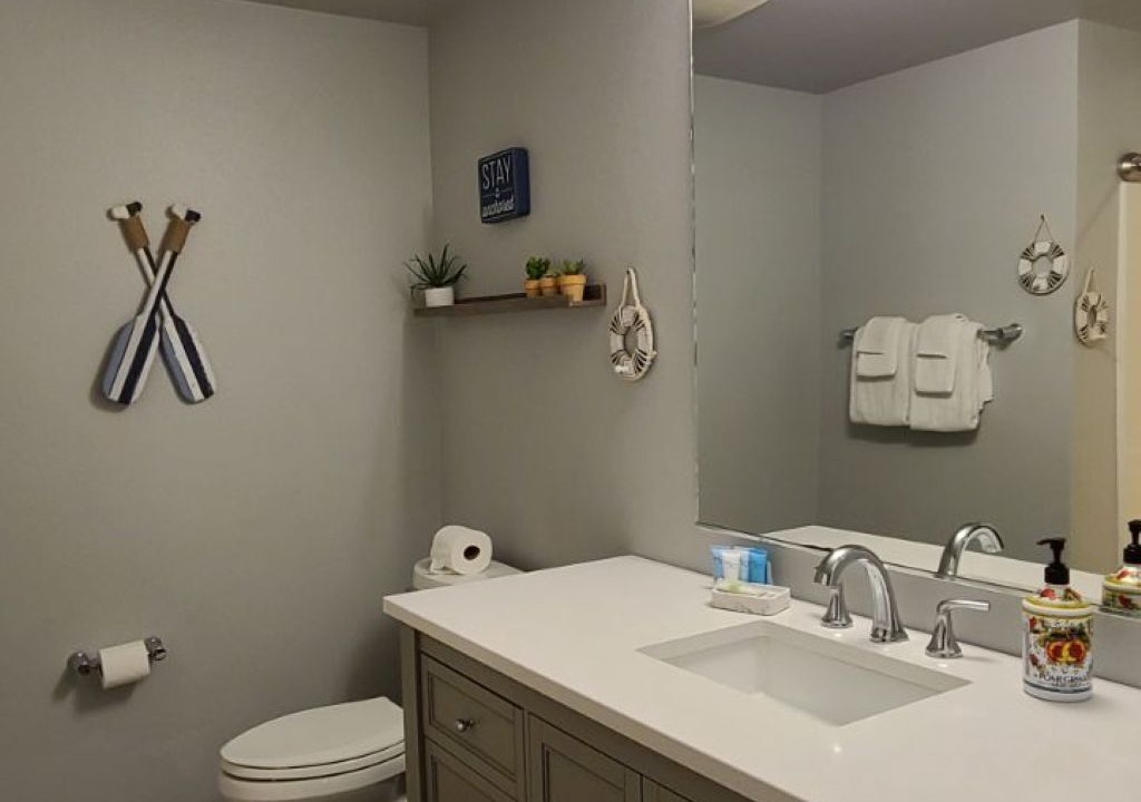 Photo of Bathroom in Chelan