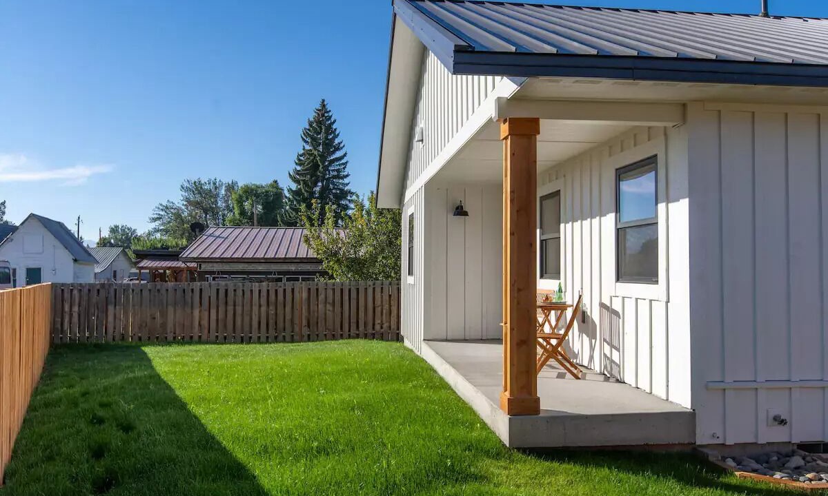 Photo of Outdoor in Halfway