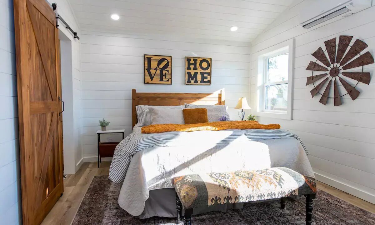 Photo of Bedroom in Halfway
