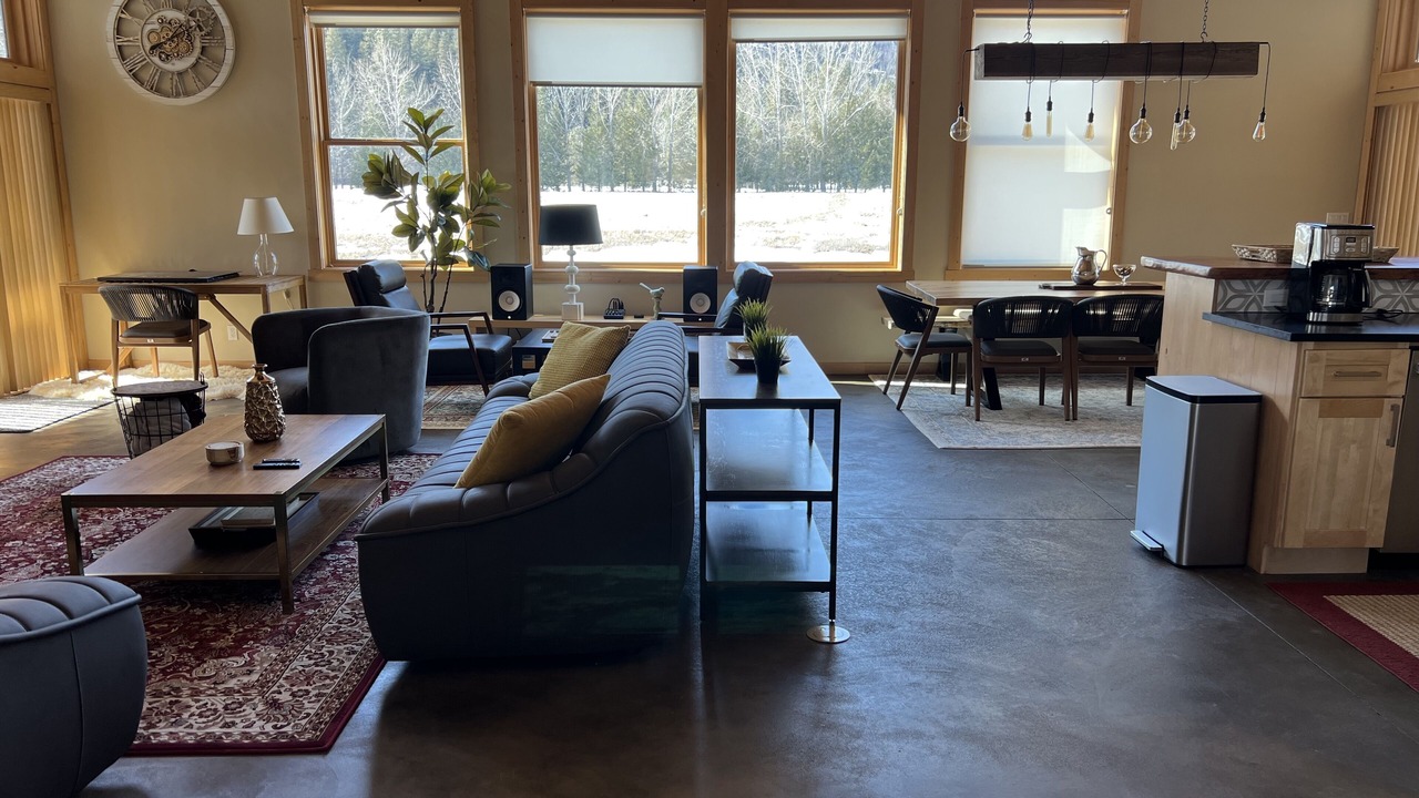 Photo of Livingroom in Winthrop