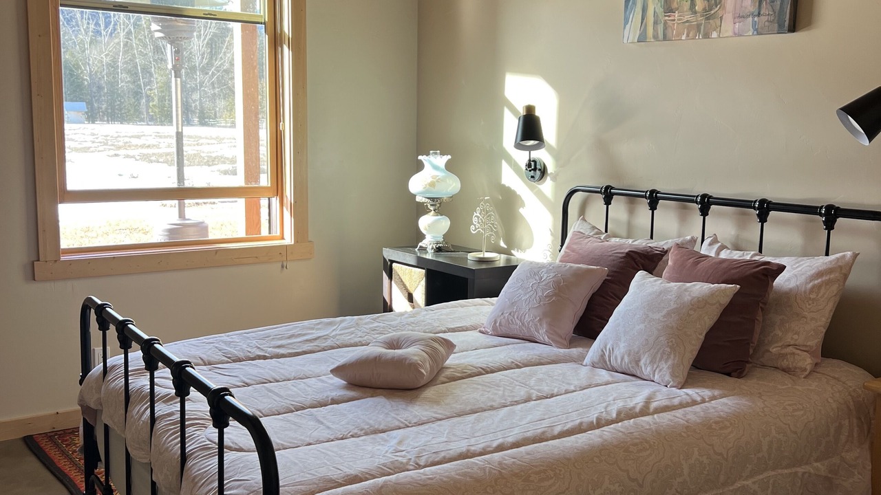 Photo of Bedroom in Winthrop